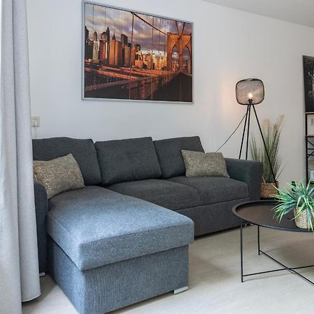 Prime Location Apt W Wifi & Near Poppodium 013 Tilburg Bagian luar foto