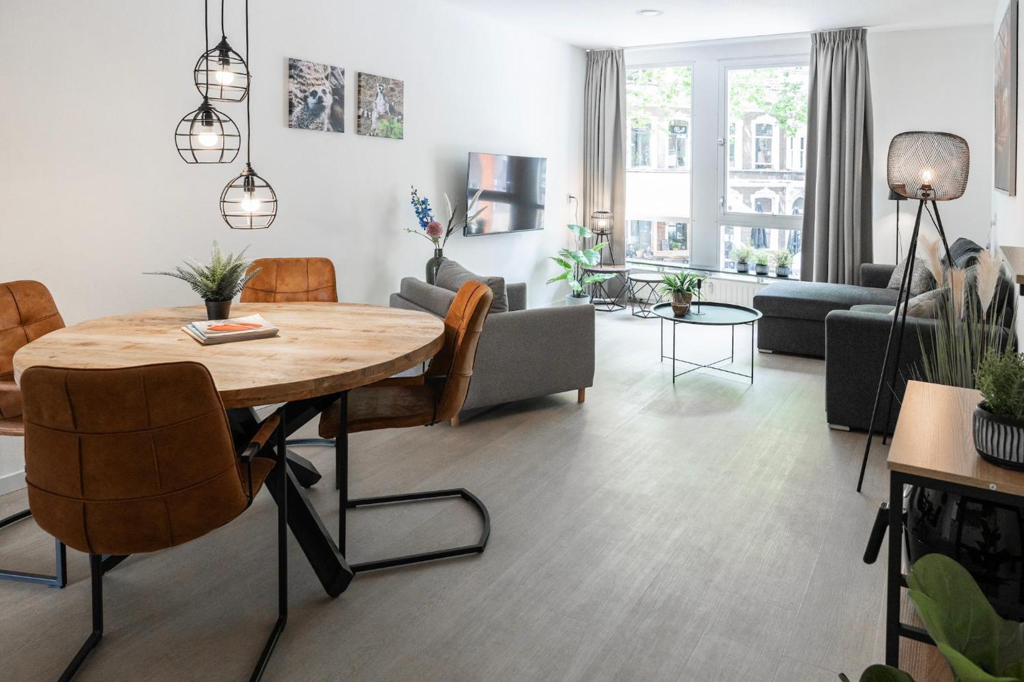 Prime Location Apt W Wifi & Near Poppodium 013 Tilburg Bagian luar foto